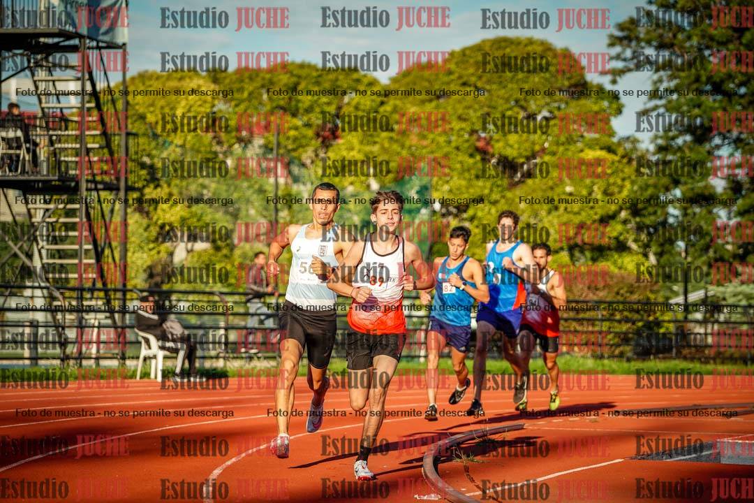 Fotos de los 1500 m llanos de varones