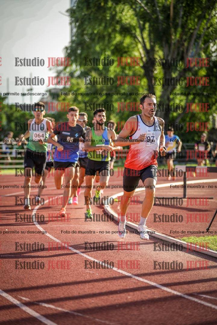 Fotos de los 1500 m llanos de varones