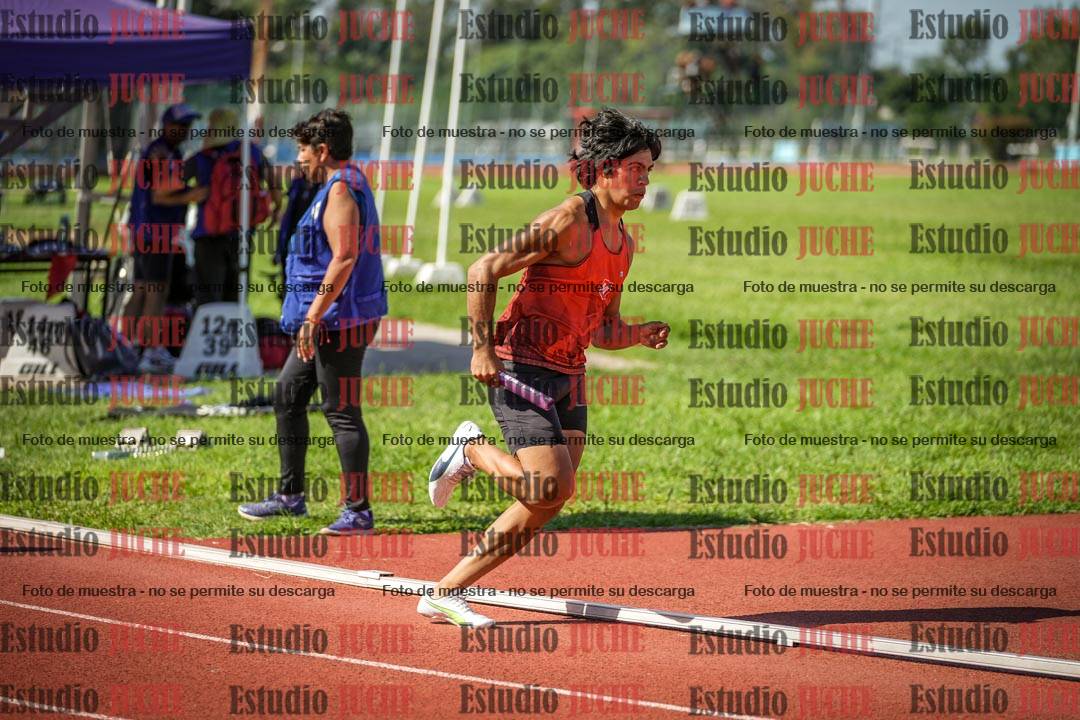 Fotos de las postas 4x400 m llanos de varones