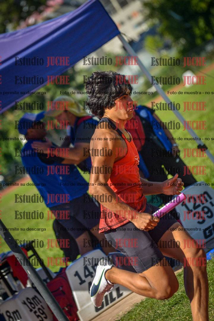 Fotos de las postas 4x400 m llanos de varones