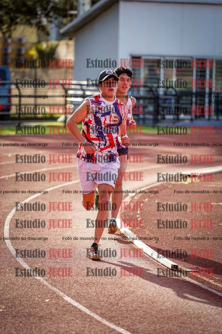 Fotos de los 3000 m llanos de varones