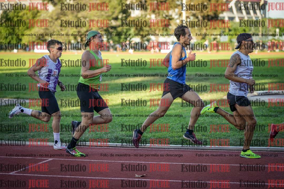 Fotos de los 1500 m llanos de varones