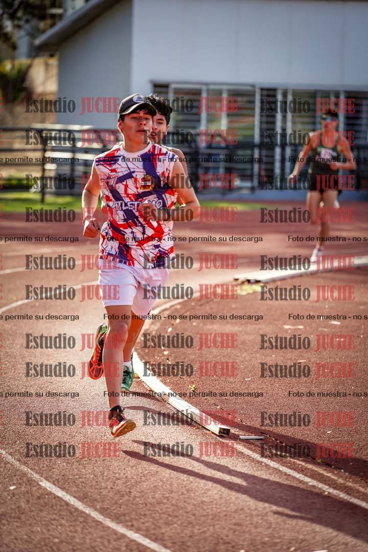 Fotos de los 3000 m llanos de varones