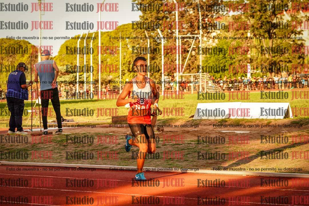 Fotos de los 3000 m llanos de varones