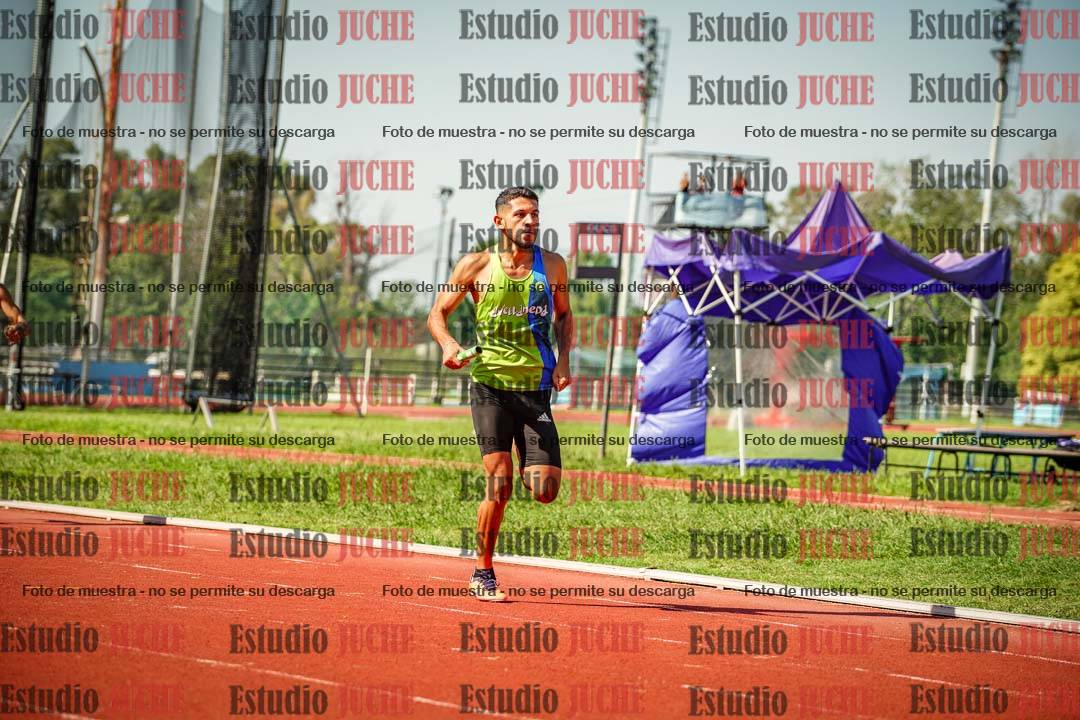 Fotos de las postas 4x400 m llanos de varones