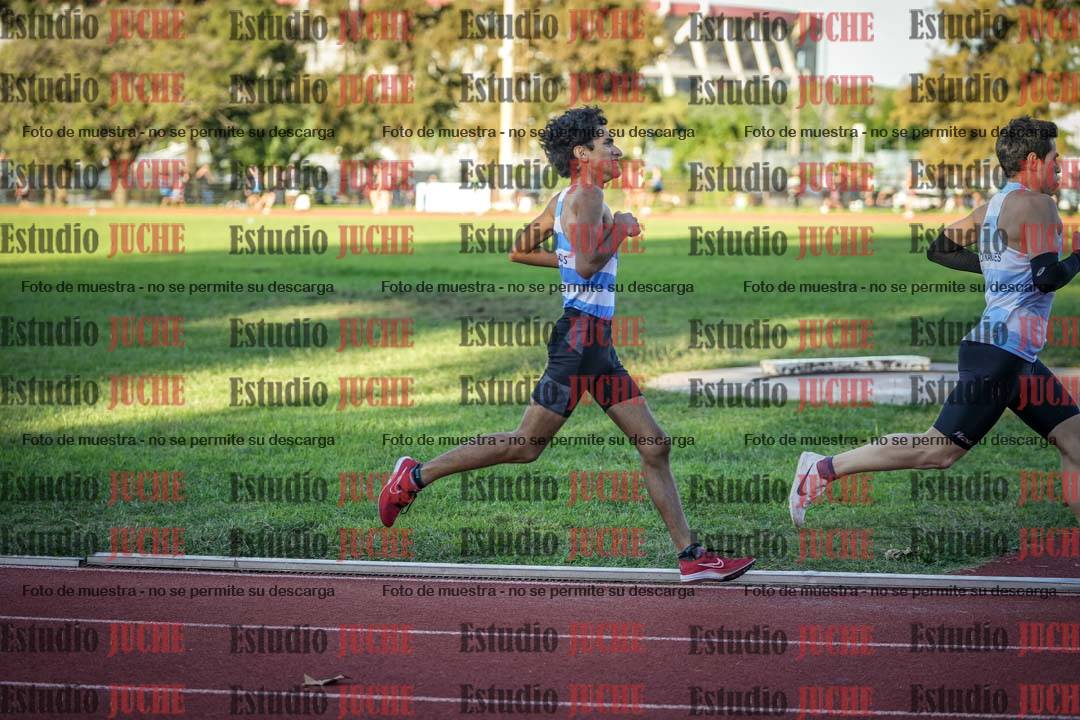 Fotos de los 1500 m llanos de varones