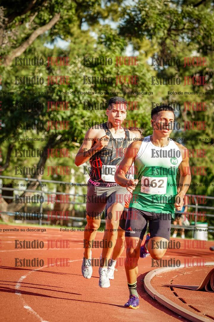 Fotos de los 1500 m llanos de varones