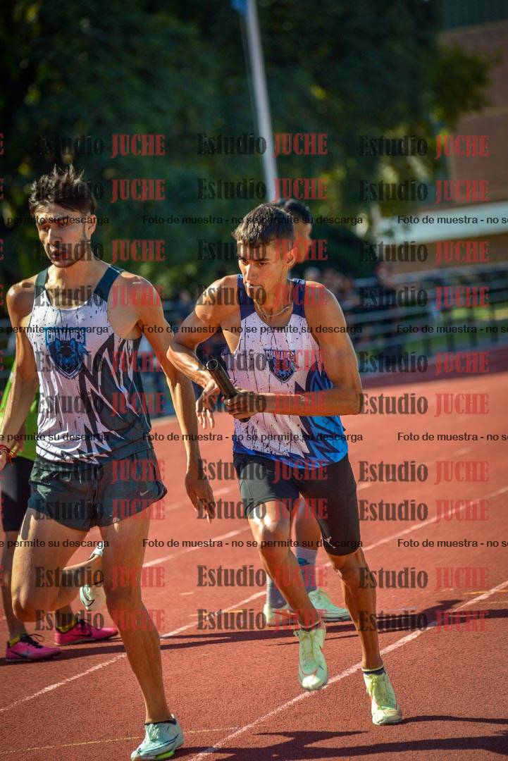 Fotos de las postas 4x400 m llanos de varones
