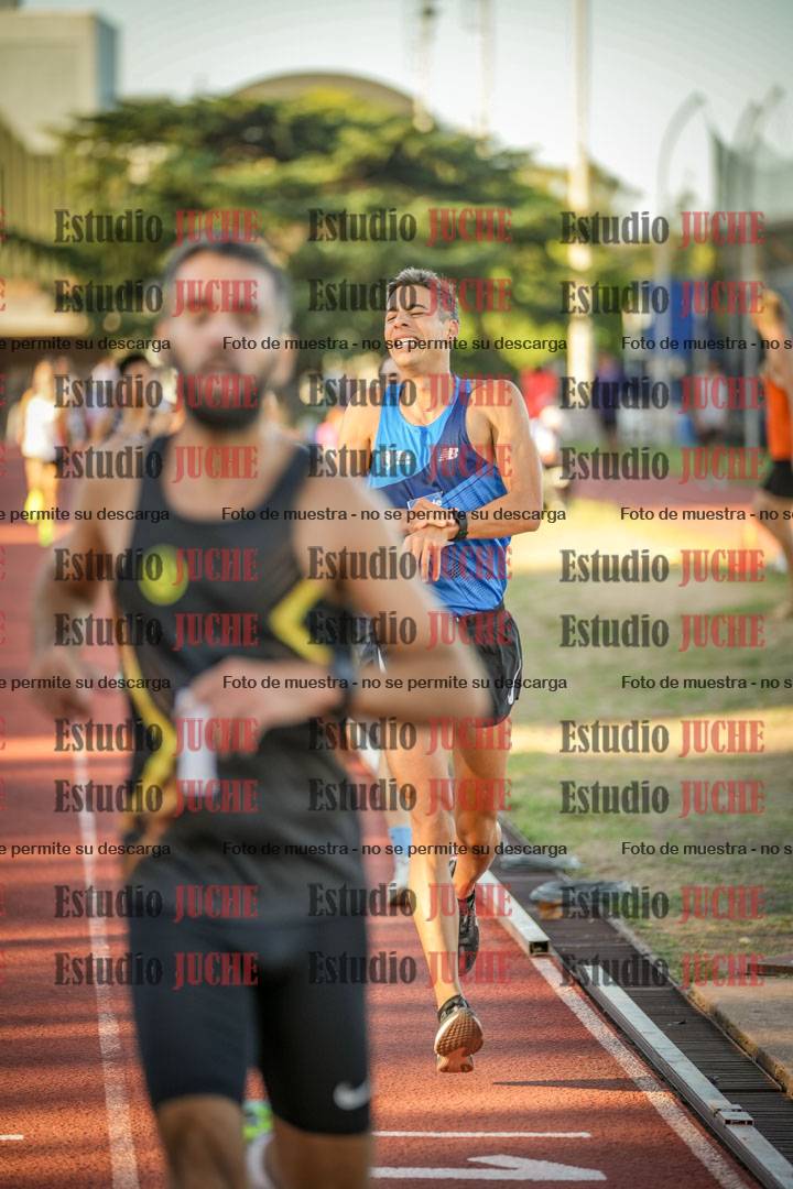 Fotos de los 3000 m llanos de varones