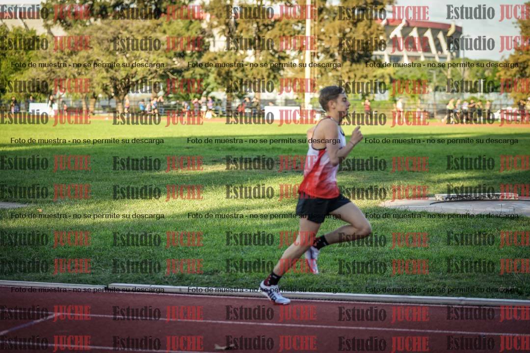 Fotos de los 1500 m llanos de varones