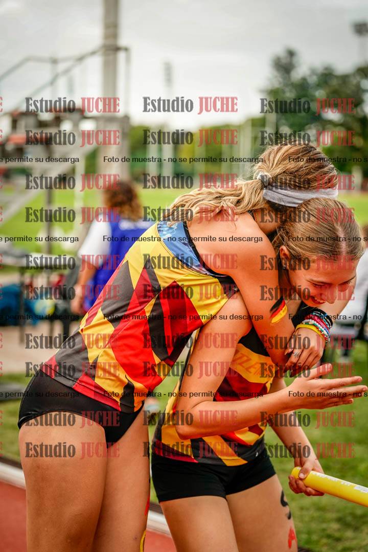 Fotos de algunos podios y extras