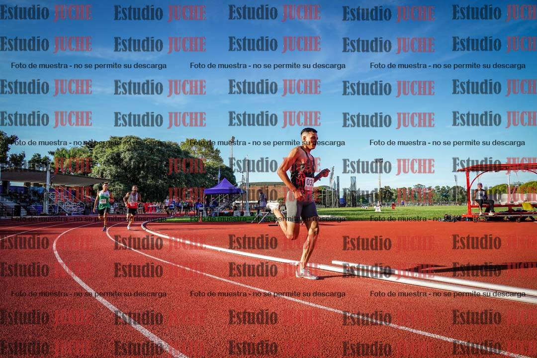 Fotos de los 1500 m llanos de varones