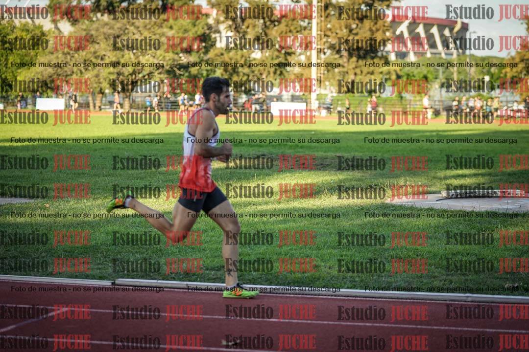 Fotos de los 1500 m llanos de varones
