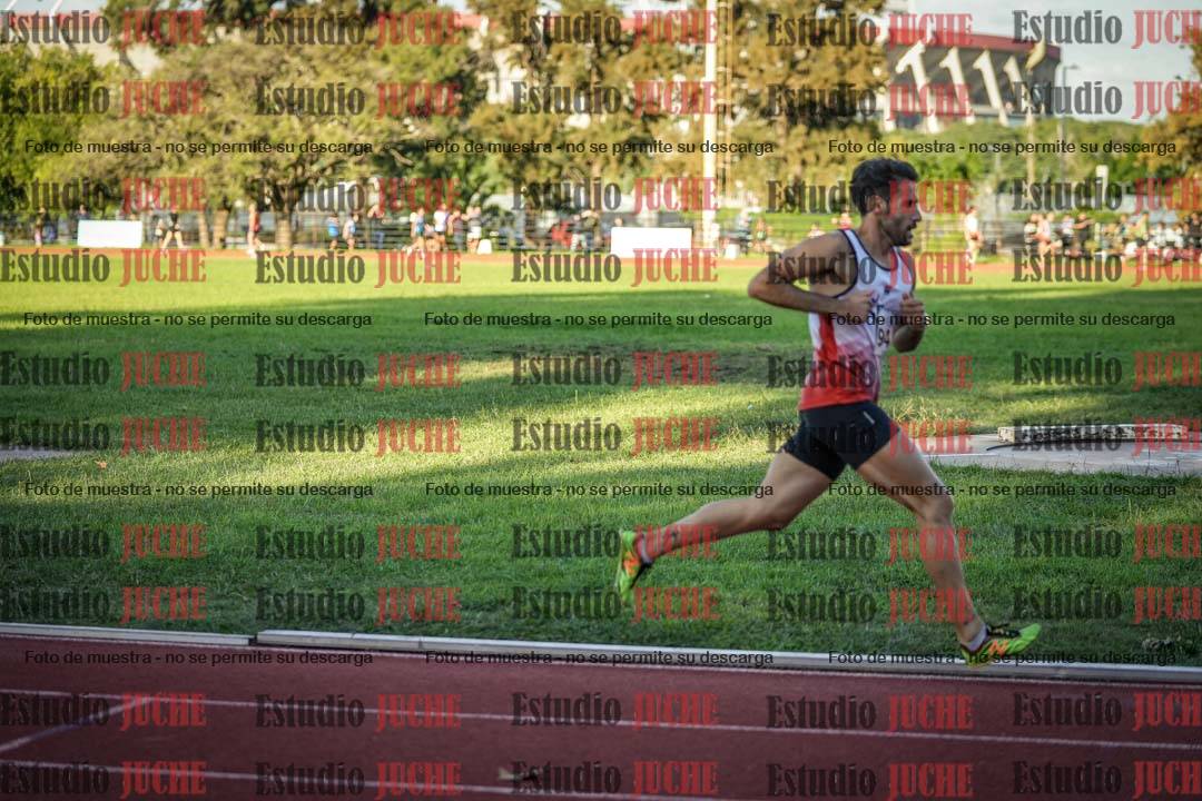 Fotos de los 1500 m llanos de varones