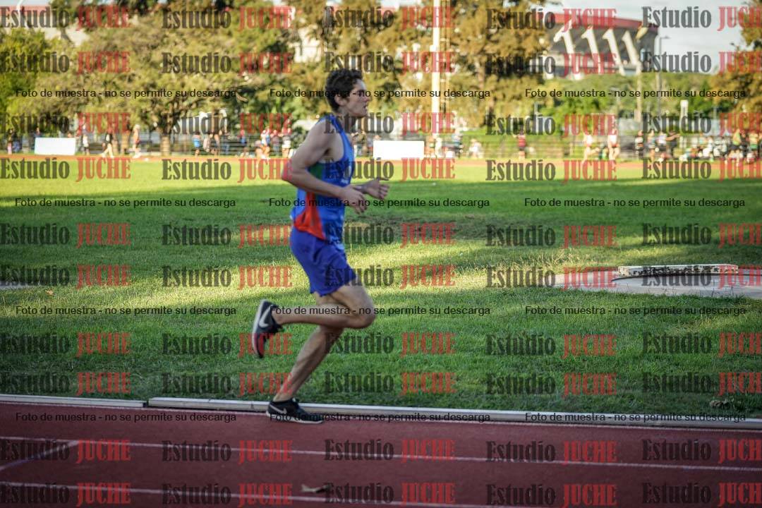 Fotos de los 1500 m llanos de varones