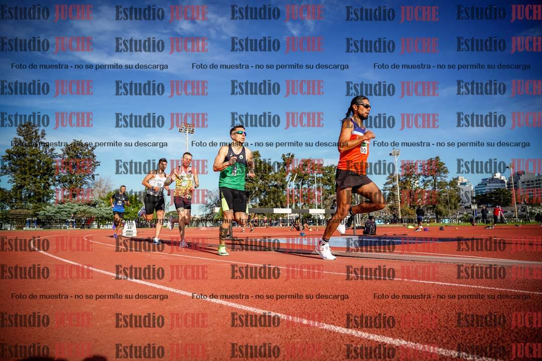 Fotos de los 3000 m llanos de varones