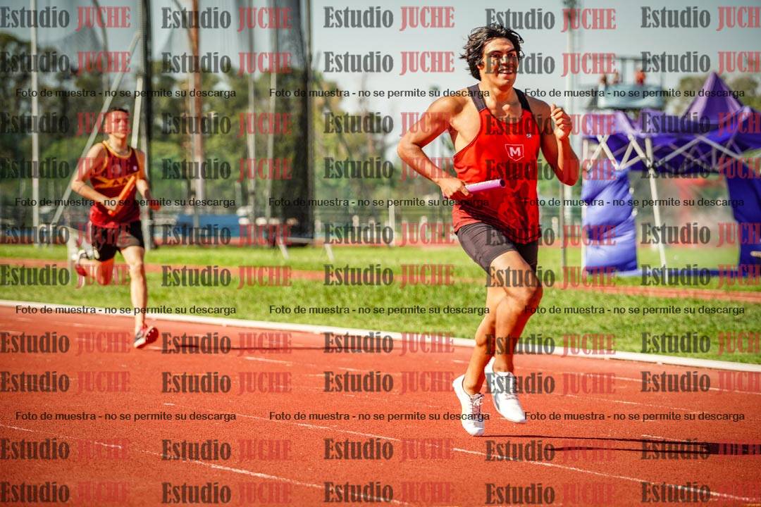 Fotos de las postas 4x400 m llanos de varones
