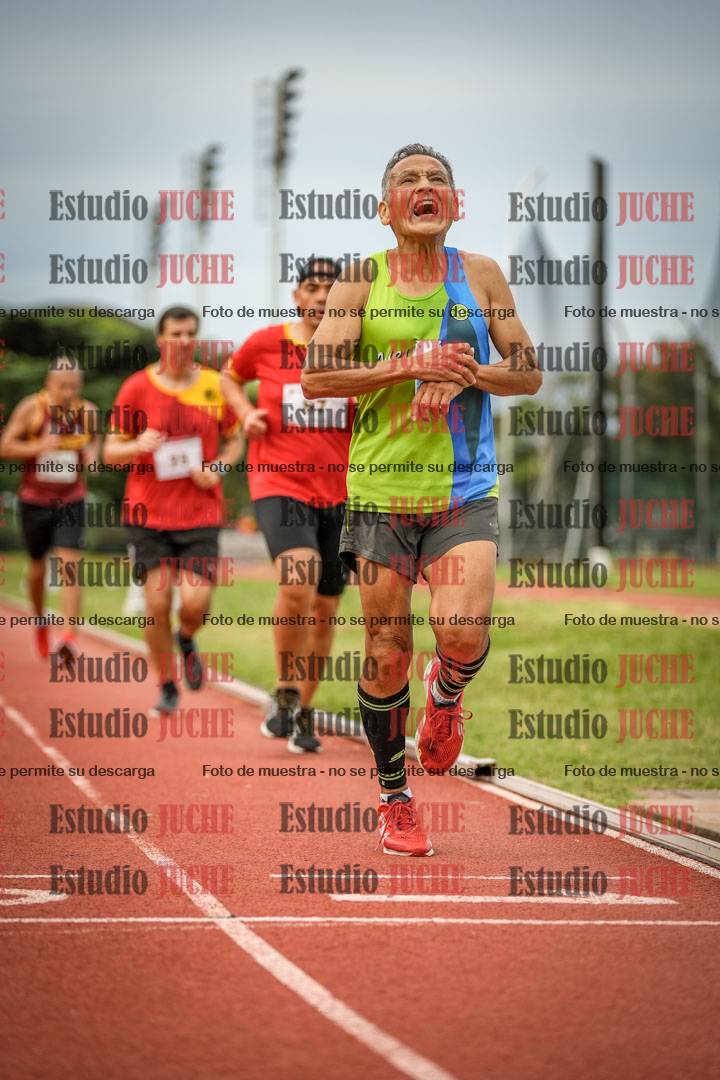 Fotos de los 3000 m llanos de varones