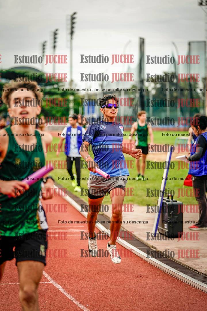 Fotos de los relevos 8x300 m mixtos