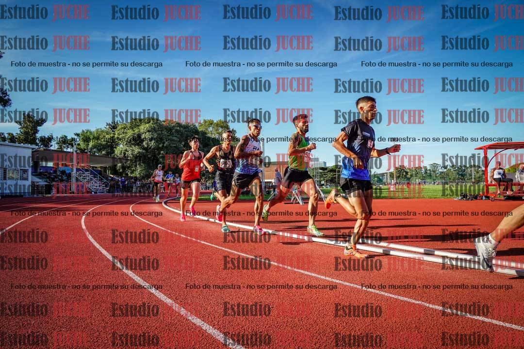 Fotos de los 1500 m llanos de varones
