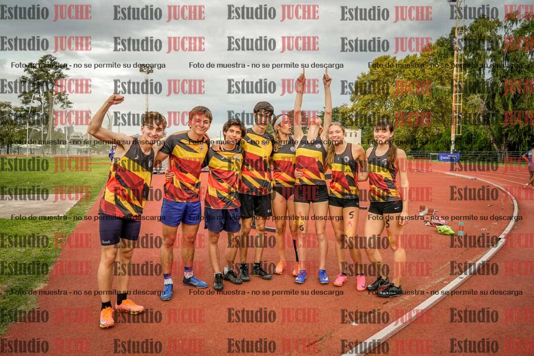 Fotos de algunos podios y extras