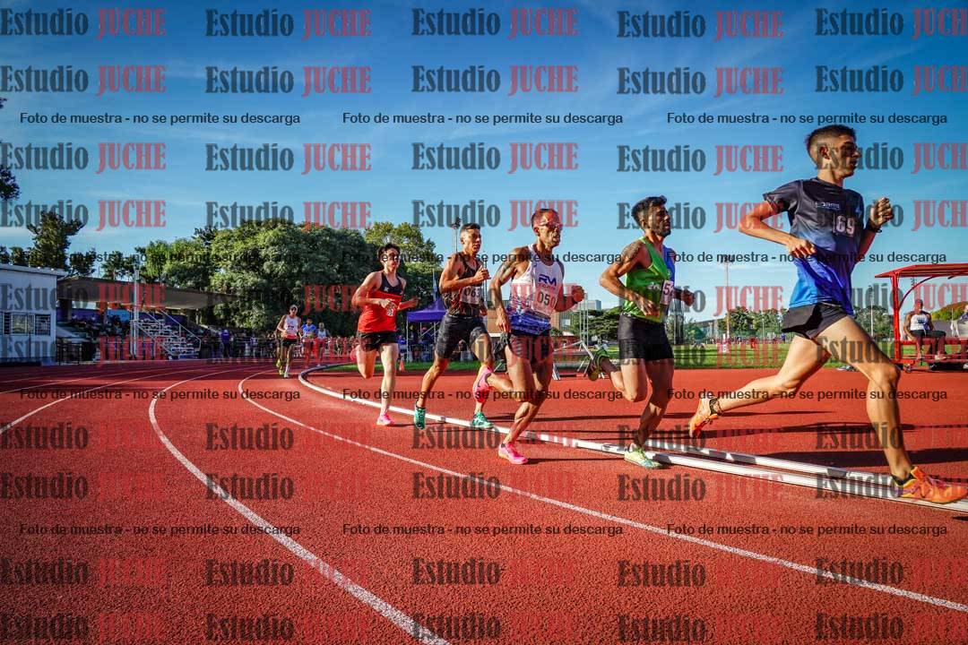Fotos de los 1500 m llanos de varones