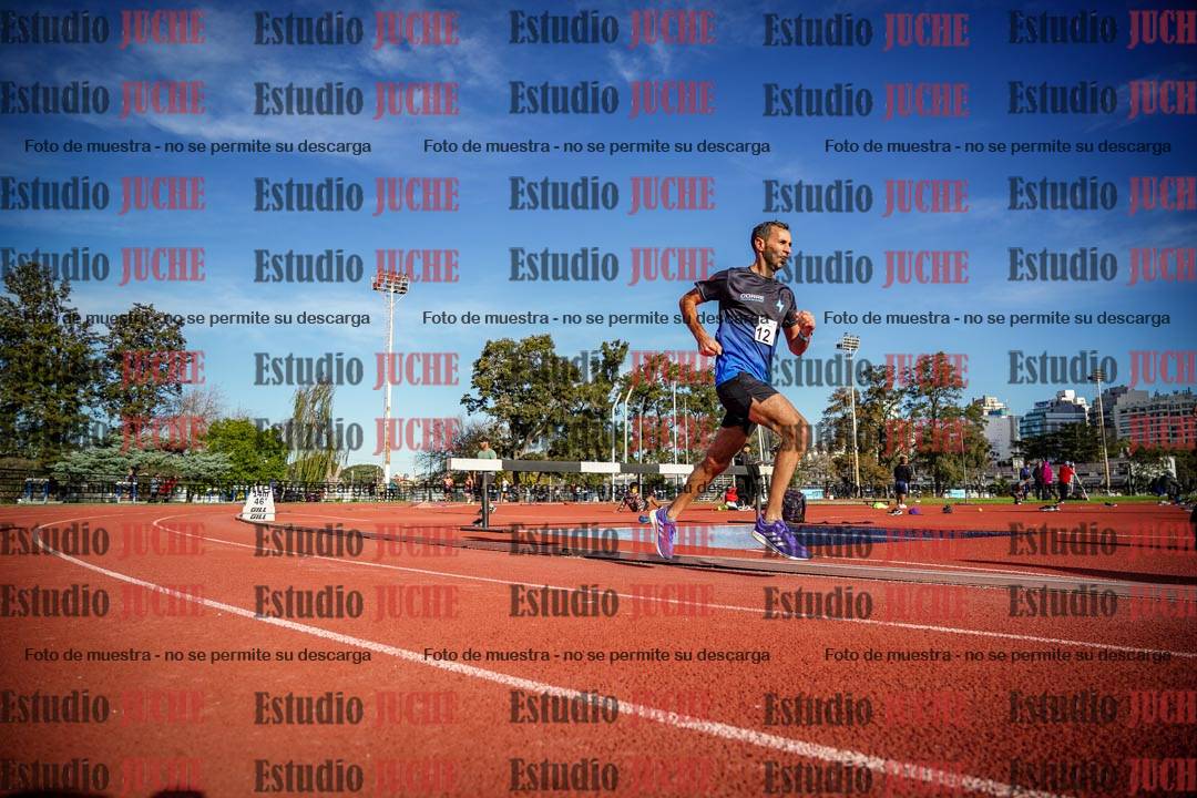 Fotos de los 3000 m llanos de varones