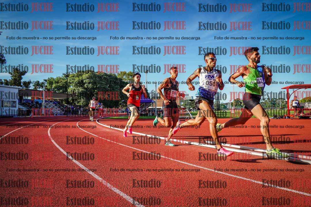 Fotos de los 1500 m llanos de varones