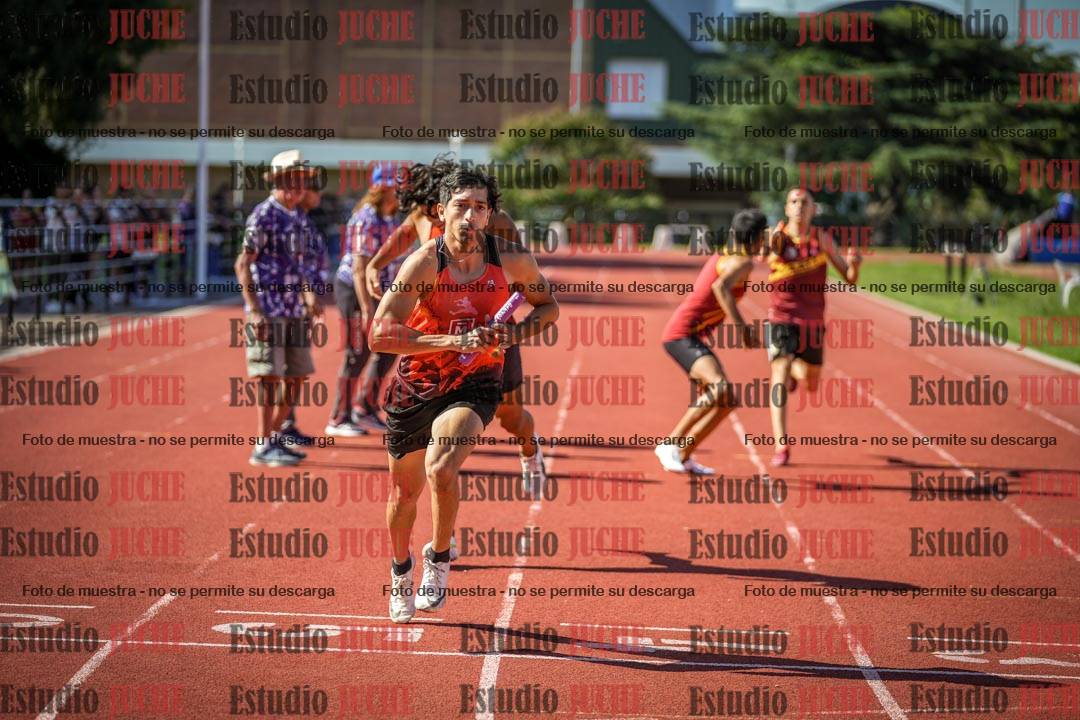 Fotos de las postas 4x400 m llanos de varones