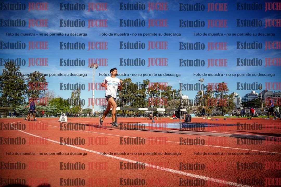 Fotos de los 3000 m llanos de varones