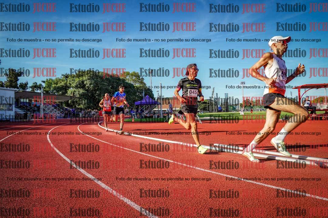 Fotos de los 1500 m llanos de varones