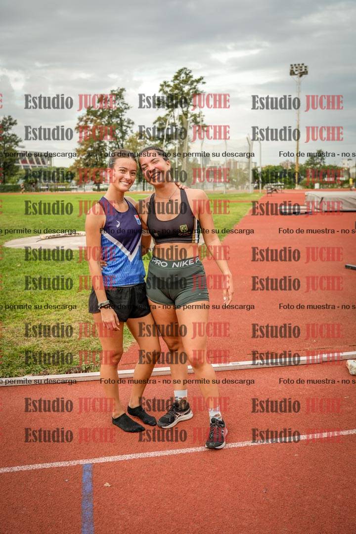 Fotos de algunos podios y extras