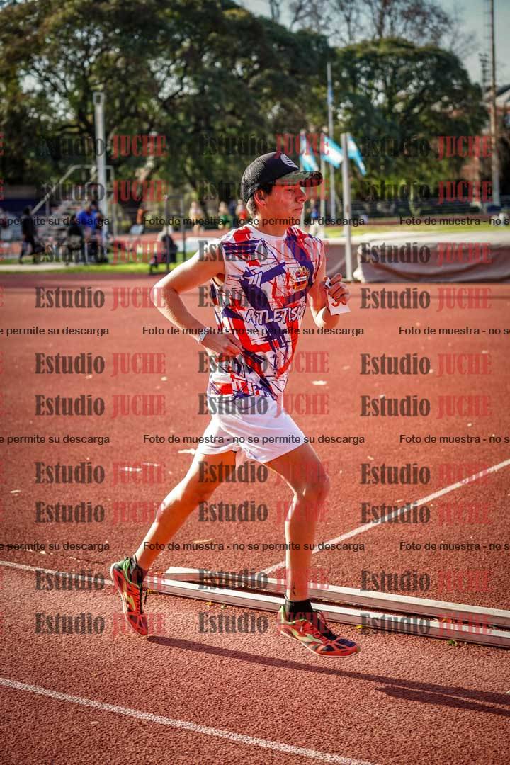 Fotos de los 3000 m llanos de varones