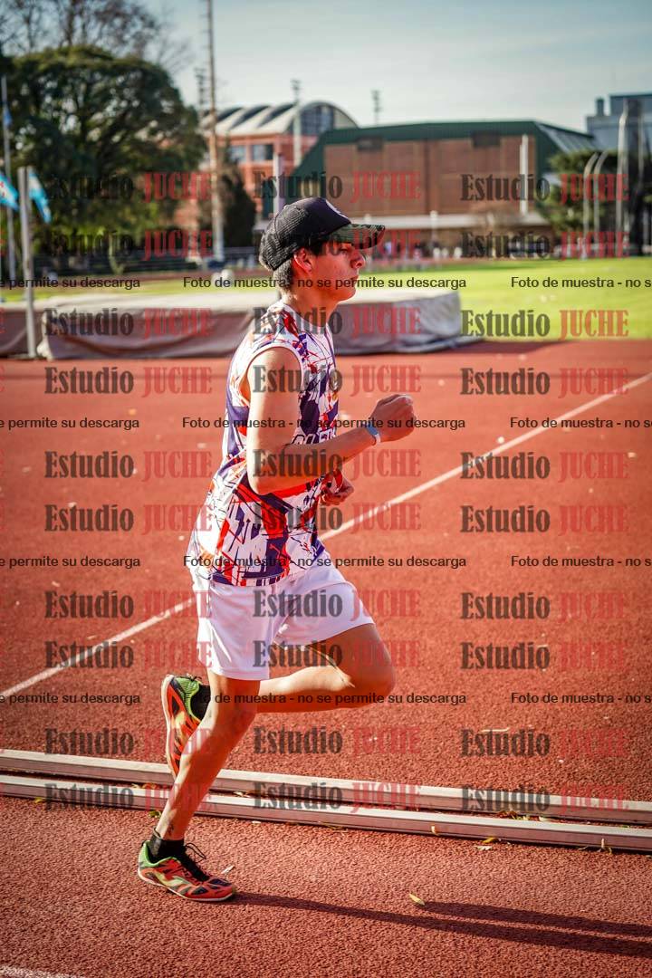 Fotos de los 3000 m llanos de varones