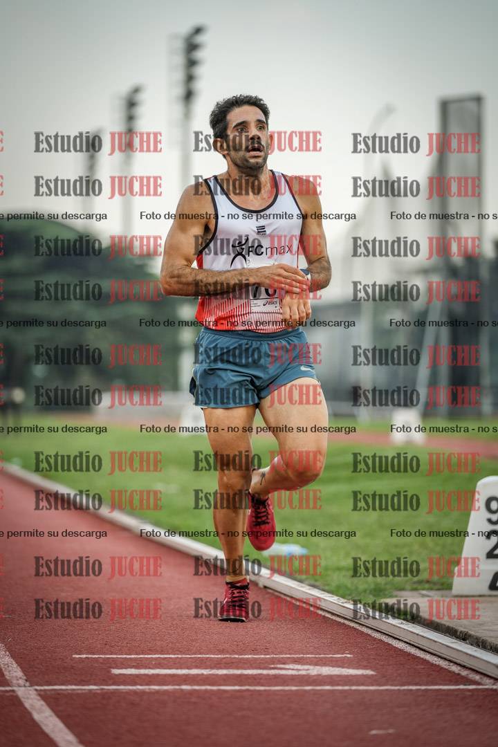 Fotos de los 3000 m llanos de varones