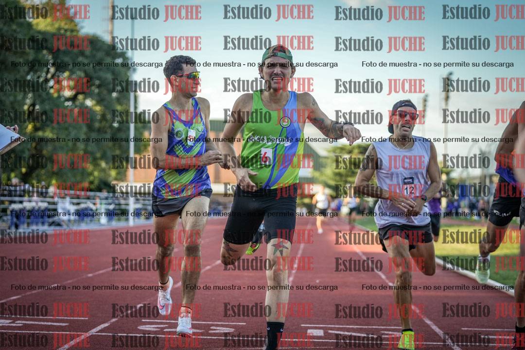 Fotos de los 1500 m llanos de varones