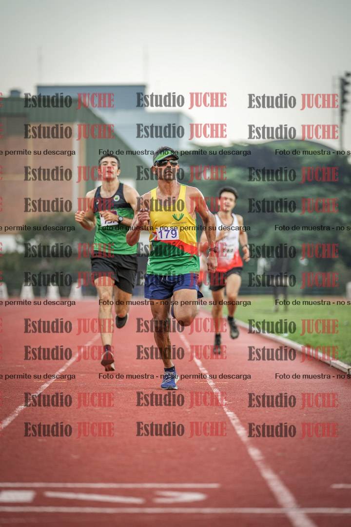 Fotos de los 3000 m llanos de varones
