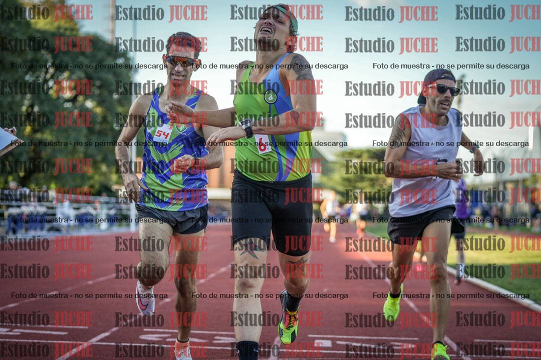 Fotos de los 1500 m llanos de varones