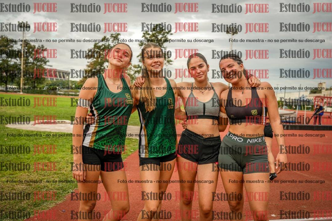 Fotos de algunos podios y extras