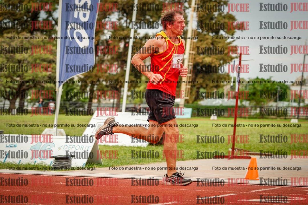 Fotos de los 3000 m llanos de varones