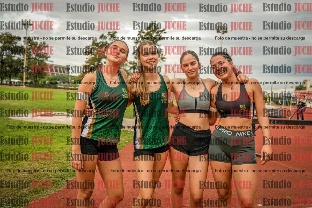 Fotos de algunos podios y extras