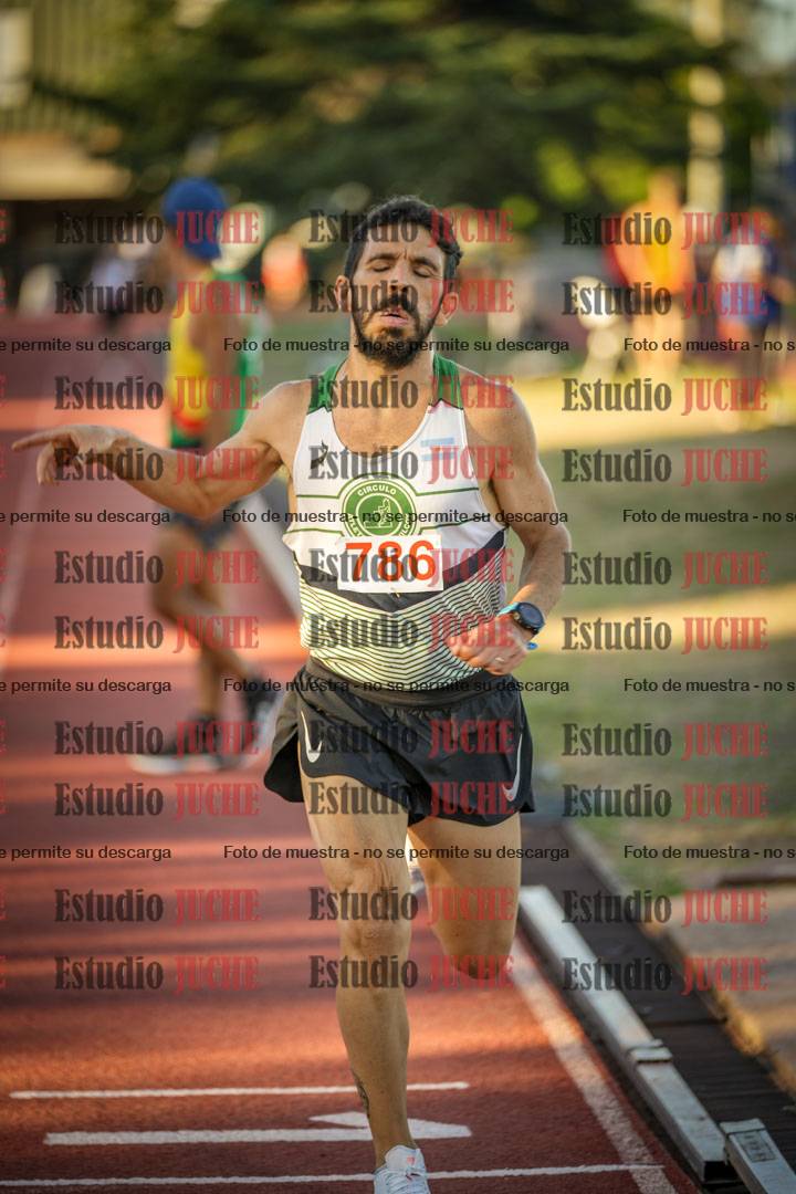 Fotos de los 3000 m llanos de varones