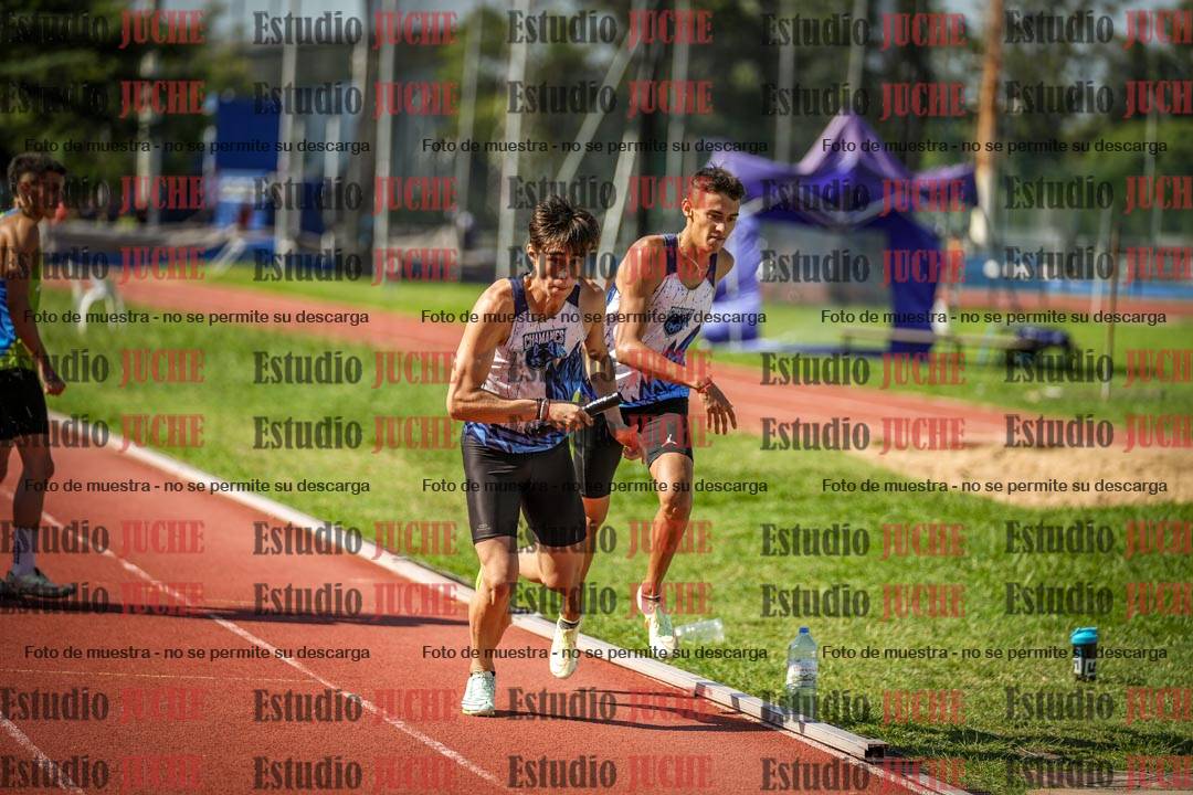 Fotos de las postas 4x400 m llanos de varones