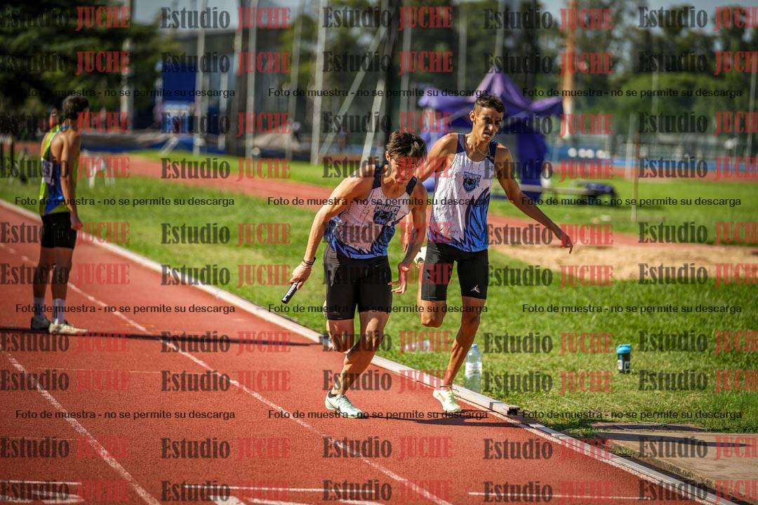 Fotos de las postas 4x400 m llanos de varones