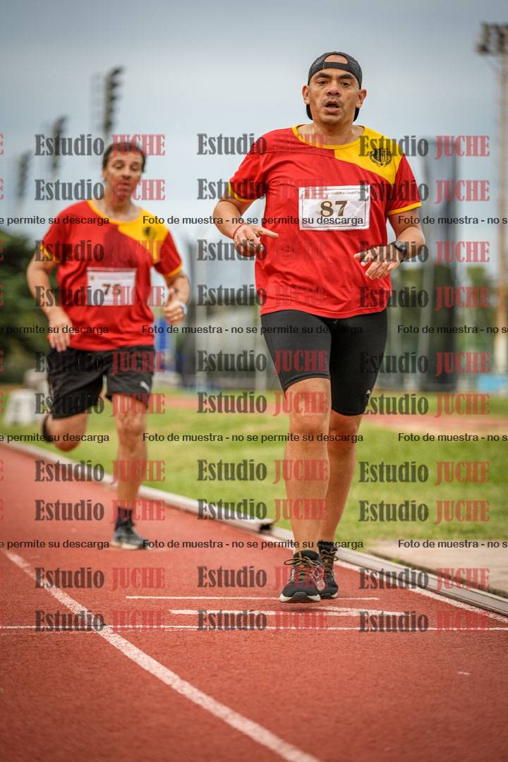 Fotos de los 3000 m llanos de varones