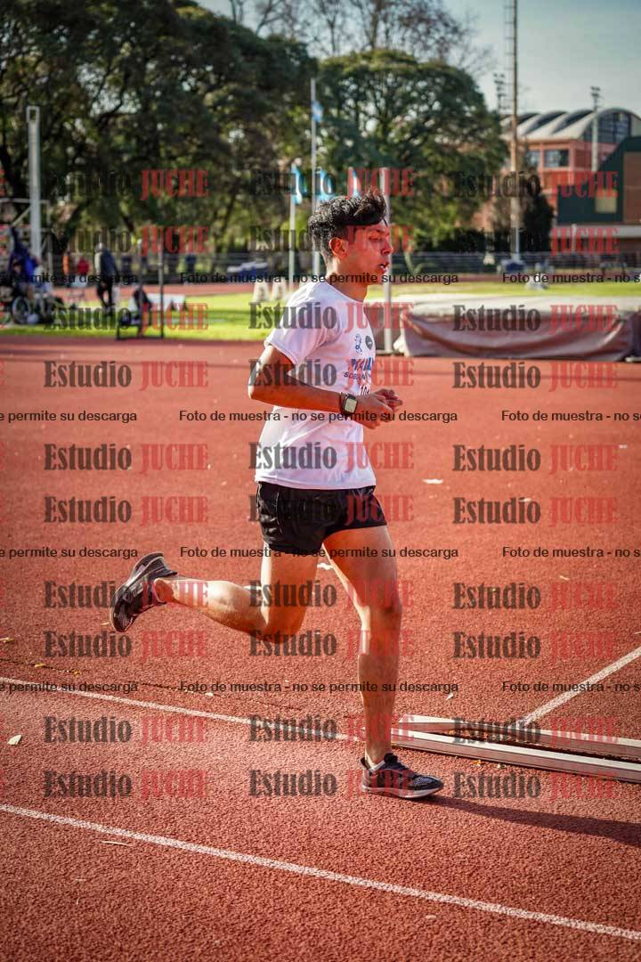 Fotos de los 3000 m llanos de varones