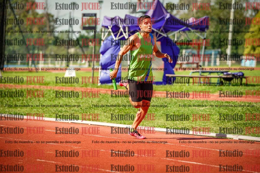 Fotos de las postas 4x400 m llanos de varones
