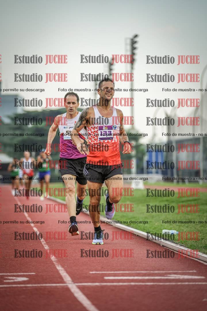 Fotos de los 3000 m llanos de varones