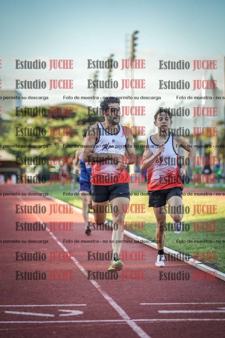 Fotos de los 1500 m llanos de varones