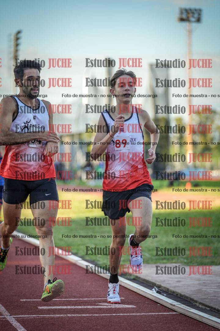 Fotos de los 1500 m llanos de varones